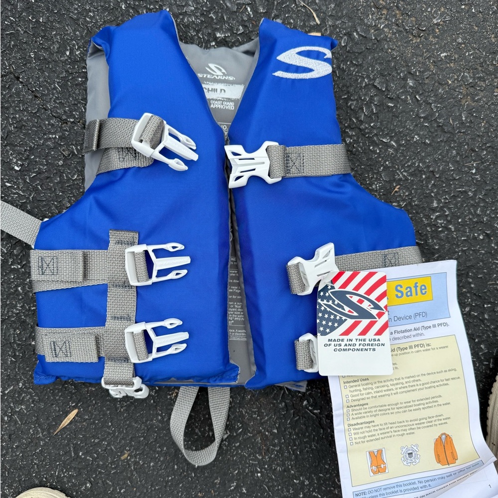 Stearns Blue Life Jacket with White Buckles